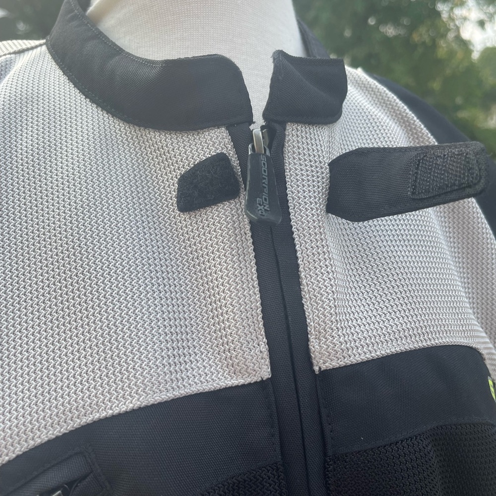 Scorpion Motorcycle Jacket - Picture 13 of 14